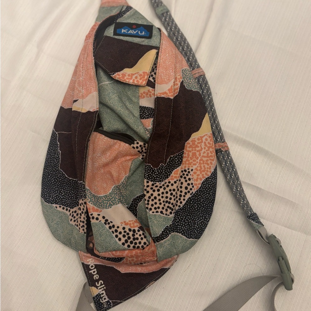 Kavu Rope Sling Bag SMALL- fun print!